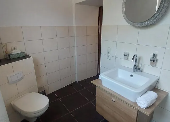 Homestay Gaestehaus Frevel Munstermaifeld