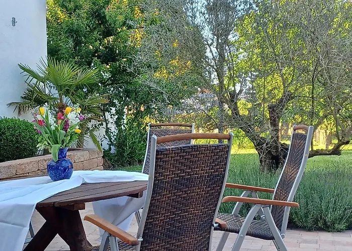 Gaestehaus Frevel Homestay Munstermaifeld