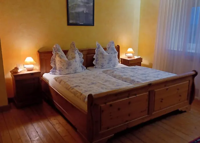 Homestay Gaestehaus Frevel Munstermaifeld